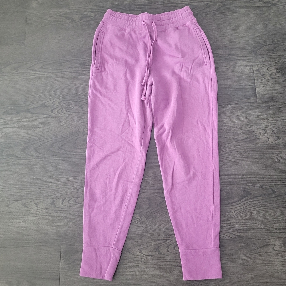 Fabletics Womens Lilac Joggers Size Small Athletics
